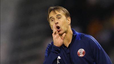 مدرب قطر بعد الخروج من كأس العالم: فخور بسلوك اللاعبين وأدائهم