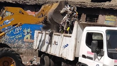 رفع 200 طن قمامة.. حي ثانٍ المحلة يواصل حملاته للقضاء على التراكمات التاريخية