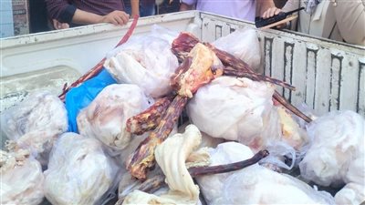 ضبط أكثر من طن ونصف لحوم متنوعة مجهولة المصدر وغير صالحة للإستهلاك الآدمي 