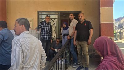 محافظ أسيوط: توزيع طن من اللحوم على الأسر الأولى بالرعاية بقرى مركز منفلوط 