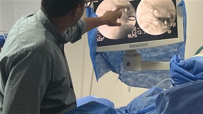 نجاح تدخلات دقيقة ومتقدمة بوحدة علاج الآلام بمستشفيات قنا الجامعية