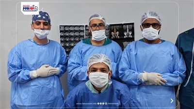لأول مرة بالتأمين الصحي بالفيوم.. إجراء عمليتين لاستخراج حصوات الكلى لطفلين 