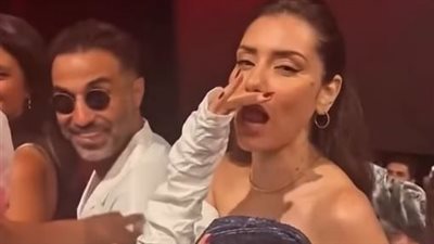 بالزغاريط.. جيهان الشماشرجي تحتفل بحكم برائتها | فيديو