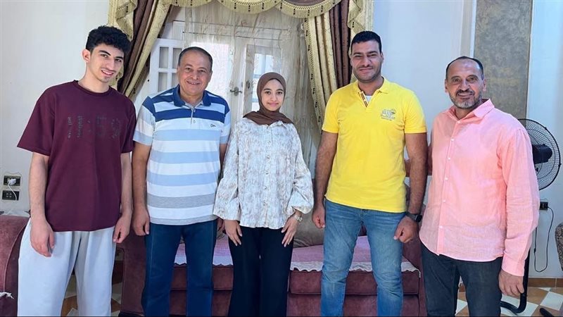 النائب سيد عبد الجليل