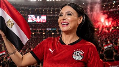 شرفتونا .. دينا تحتفل بتأهل مصر لدور الـ 32 في كأس العالم