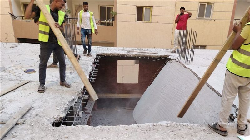 جانب من إزالة البناء المخالف 