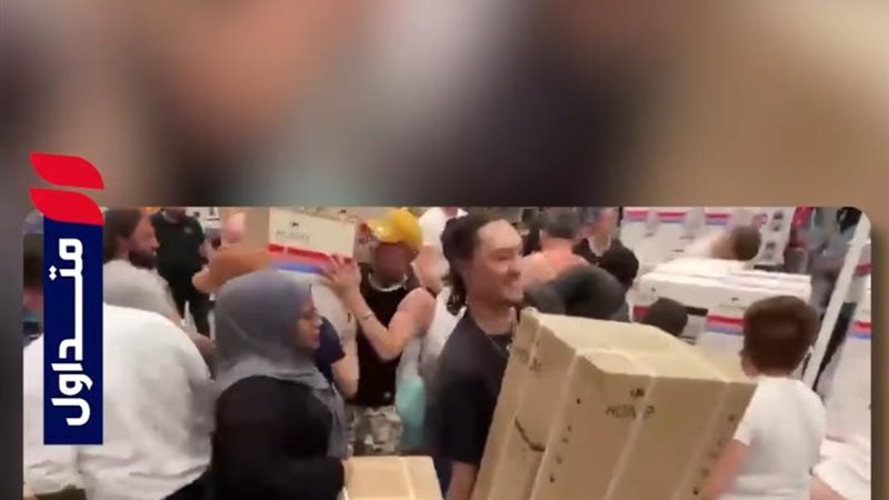  تفريغ رفوف المتاجر