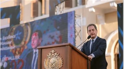 السفارة الفرنسية بالقاهرة تحتفل بتخرج دفعة 2026 من مدرسة دي لا سال