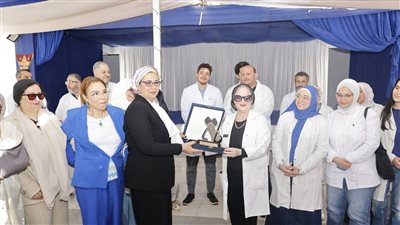 القومي للمرأة يوجه الشكر لشركاء النجاح والأطقم الطبية المشاركة بقافلة الأسمرات