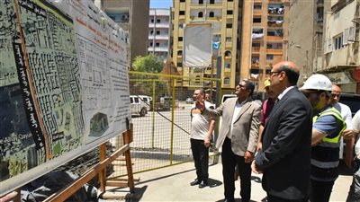 محافظ أسيوط يتابع تنفيذ أكبر مجمع تجاري وإداري بمنطقة الأربعين بحي غرب