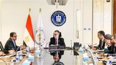وزير التخطيط يبحث مع نائب رئيس أفريكسيم بنك دعم الشركات الناشئة
