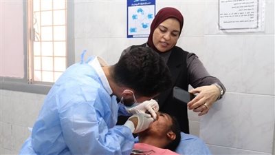 القومي للمرأة ينظم قافلة طبية بالغنيمية بالتعاون مع الجامعة البريطانية 