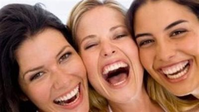 هل يساعد الضحك في علاج أمراض الرئة؟.. دراسة جديدة توضح