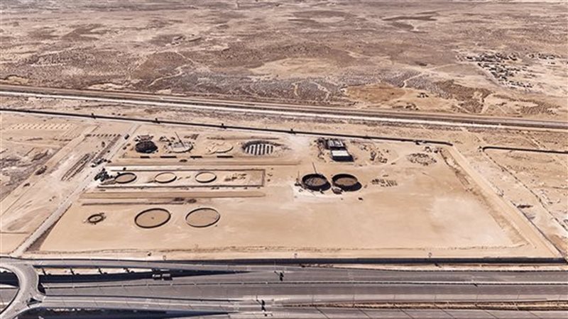 ميناء الحمراء البترولي