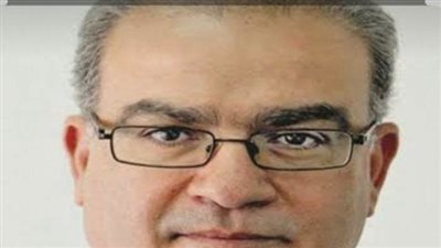 إعلامي يكشف تفاصيل الأزمة الصحية لعماد الغزالي ويشيد بسرعة استجابة الدولة 