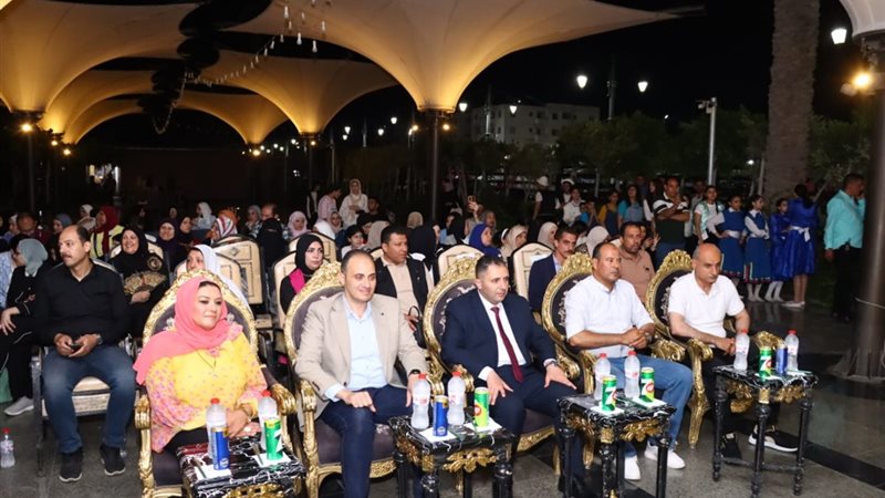 محافظ دمياط يشهد