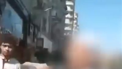 سامحوني مش هعمل كده تاني.. مسن ينهار بعد ضبطه لمضايقة فتاة بسوهاج