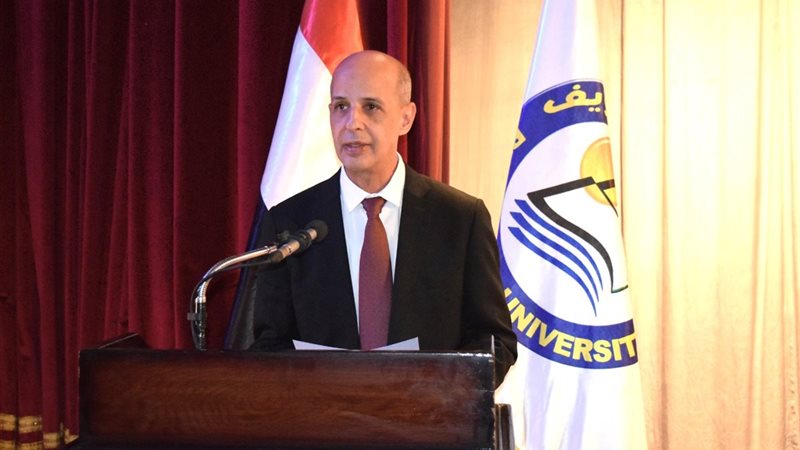 الدكتور طارق على