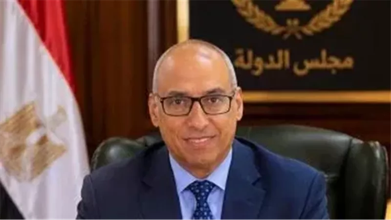  المستشار محمود أبو