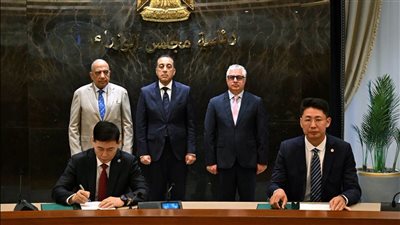 «مدبولي» يشهد توقيع عقد مشروع شركة 