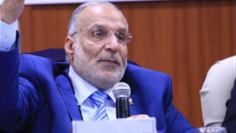 النقيب العام لأطباء