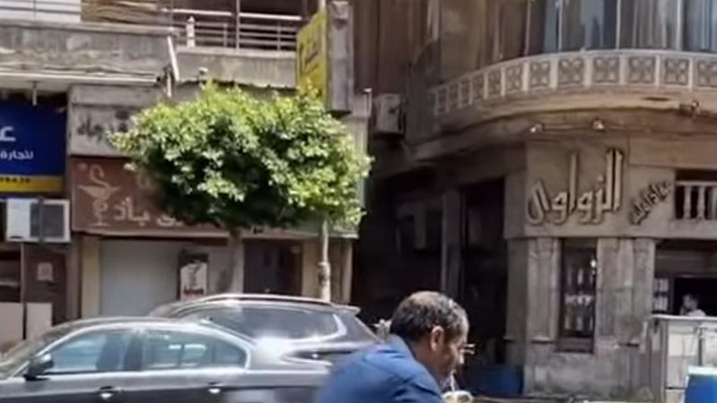 سند البنت أبوها