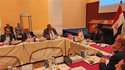 رئيس تنمية التجارة يبحث تطوير المنظومة ويتابع المشروعات باجتماع مجلس الإدارة