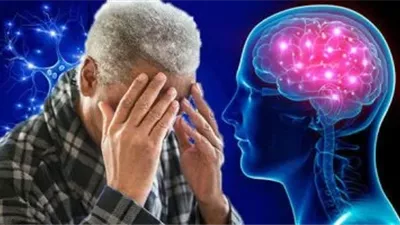بعد إصابة داني غلوفر.. ما أعراض الزهايمر؟ وهل يمكن الوقاية منه مبكرًا؟