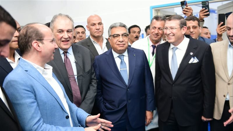 جانب من الافتتاح