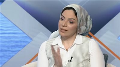 «الثقة بالنفس لا تعني تجاهل العيوب».. أخصائي نفسي تكشف طريق تقدير الذات