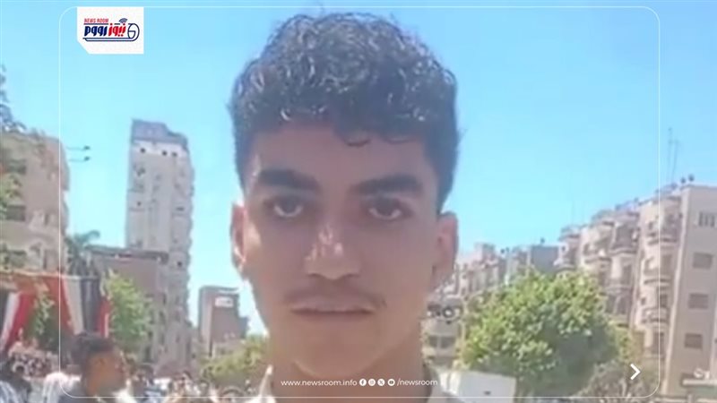 أحد طلاب الثانوية