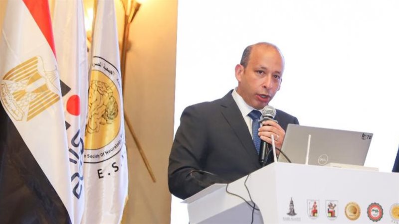 الدكتور حسام صلاح