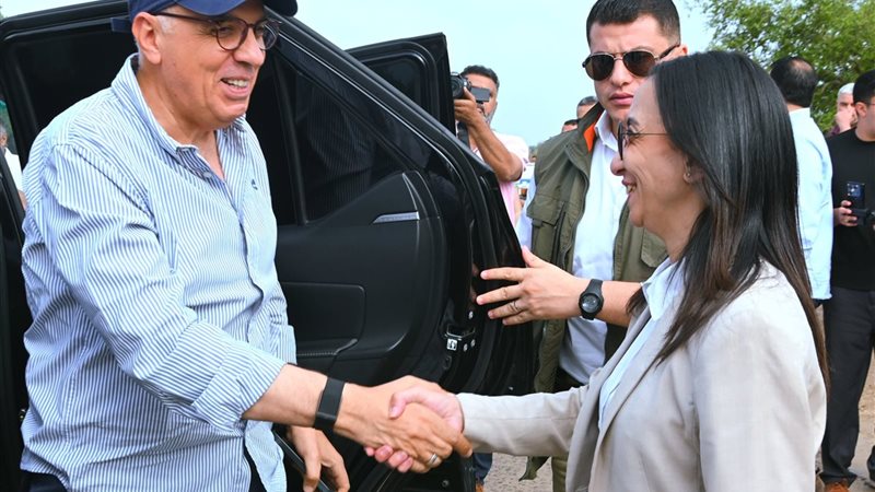 محافظ البحيرة تستقبل
