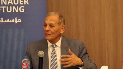 محمد أنور السادات يهنئ المنتخب الوطني بالتأهل إلى دور الـ 16