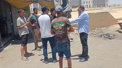 حملة مكبرة لإزالة إشغالات وتعديات على ممشى أهل السويس         