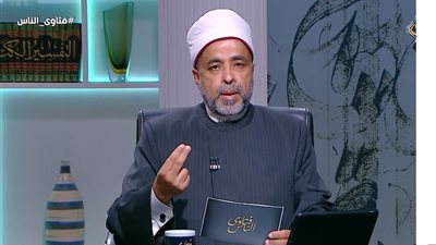 هل يجوز لسائق الميكروباص جمع كل الصلوات بسبب العمل؟.. أمين الفتوى يجيب