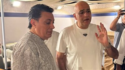 باسل رحمي يتفقد معرض تراثنا بالساحل الشمالي ويشيد بجودة أثاث دمياط ومنتجاتها