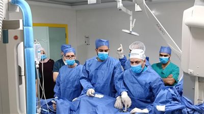 نجاح أول عملية إصلاح للصمام الميترالي بالقسطرة دون جراحة قلب مفتوح في زايد