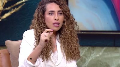 « مش هكتب أغاني للزمالك».. منة عدلي القيعي تضع شرطا لاستمرار التعاون مع الهضبة