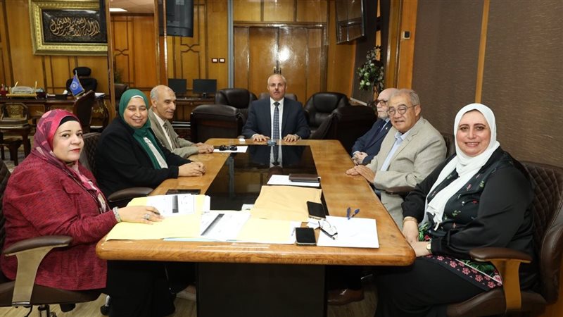 مجلس جامعة قناة السويس