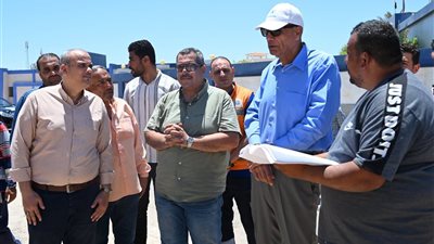 محافظ جنوب سيناء يتفقد عددًا من المشروعات الخدمية والتنموية بمدينة نويبع