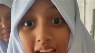 من ماليزيا إلى أمريكا.. فتيات يدعمن منتخب مصر قبل مواجهة ميسي بطريقتهن الخاصة