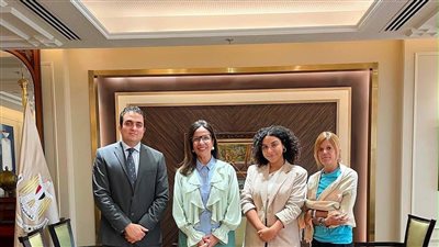وزيرة الثقافة تستقبل وفد 