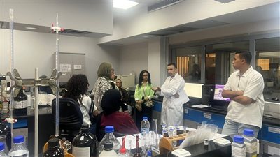 جامعة القاهرة الأهلية تواصل ترسيخ ريادتها في ربط التعليم بالصناعة