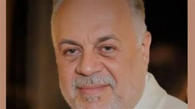 بعد استقالة وزيرة الثقافة.. محمود عامر يرشح أشرف زكي لتولي هذا المنصب