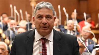 خالد راشد: الحكومة تتسابق لحذف المواطنين من التموين قبل التحول إلى النقدي|خاص