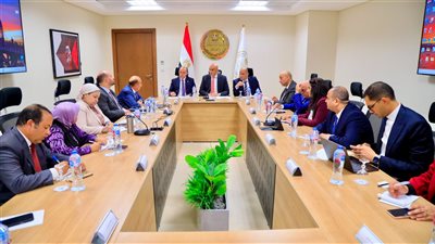 3 وزراء يبحثون مع القطاع الخاص تطوير التعليم الفني لتعزيز الصادرات