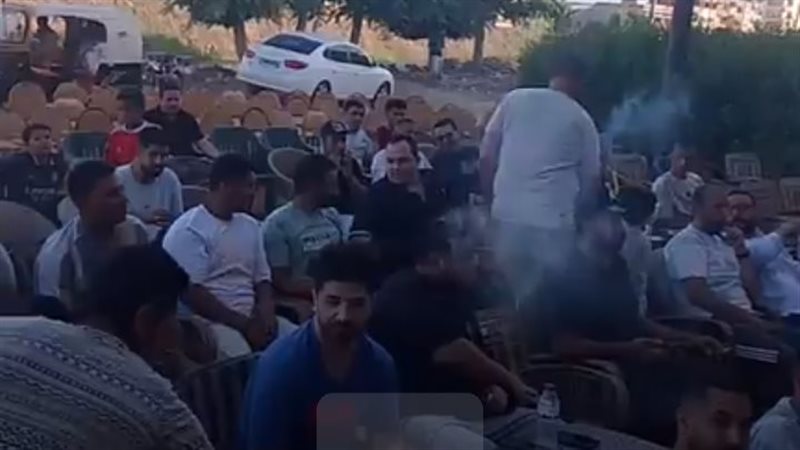 احتفالات صاخبة في