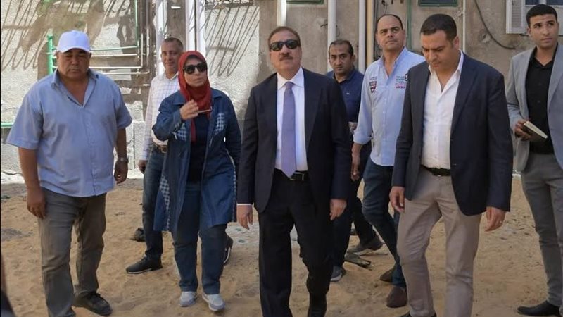 محافظ بورسعيد خلال