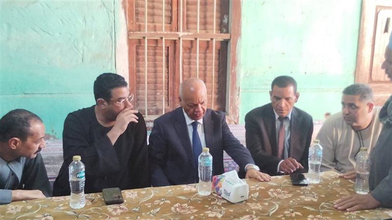 مصطفى بكري